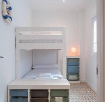 Gijon-Este Apartment | AV Manuel Junquera 27