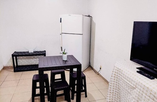 Downtown Mexico City Apartment | Av. Reforma 50, very central location