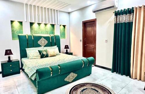Bahria Town Apartment | Avacation Lodges, Only Families