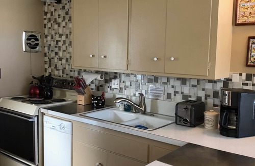 Palm Desert Villa | Avail. April 1- Palm Desert Furnished Villas 2 Bd from 4295/mo-email for details