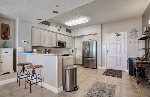 Thomas Drive Condo | Available December 2025 - Inquire for Price Per Week or Month
