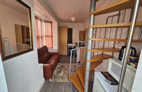 Doncaster House | Available rooms at Buckingham road