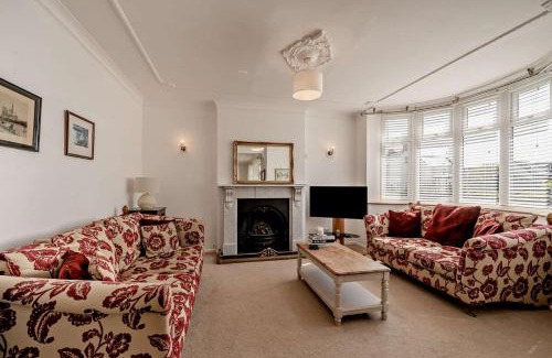 Porthcawl House | Avalon