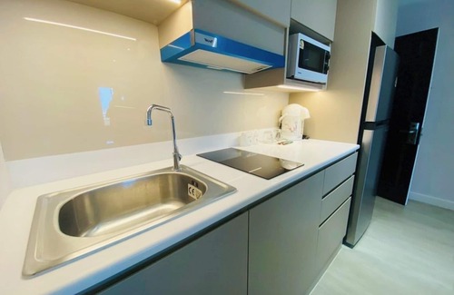 Bang Na Hotel | Avana X The Cross Residence