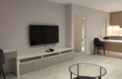 Bang Na Hotel | Avana X The Cross Residence