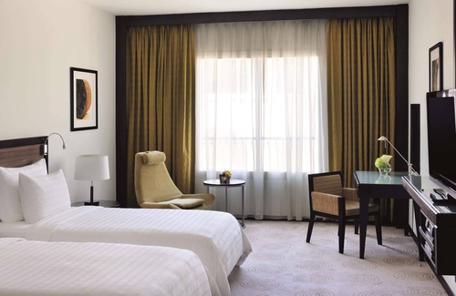 Deira Hotel | Avani Deira Dubai Hotel