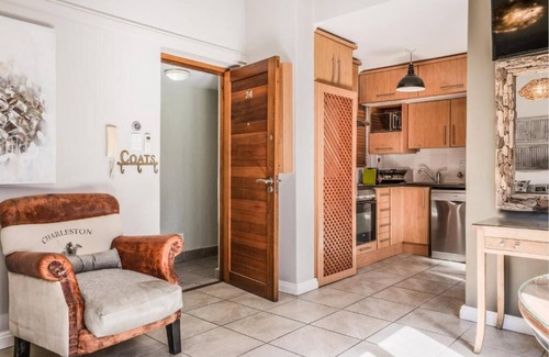 Stellenbosch Central Apartment | Avemore Eikehof No 24