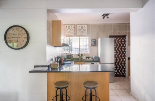 Stellenbosch Central Apartment | Avemore Wag ‘n Bietjie No 1