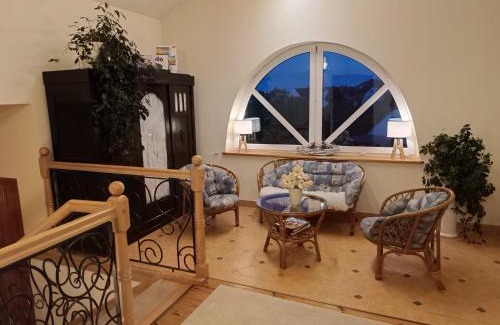 Darlowko House | Aven'a pokoje gościnne z basenem