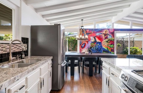 Sherwood Forest and Thistle Development House | Avengers HQ | Hot Tub | Close to Disney | Parking