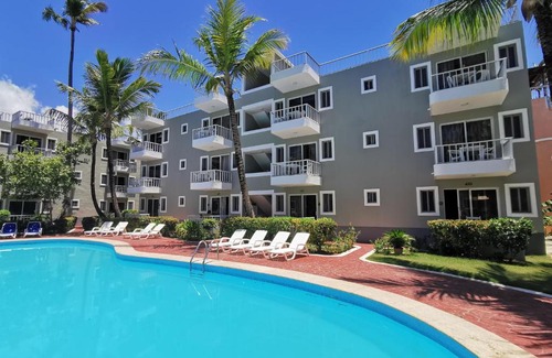 Bavaro Hotel | AVENTURA STUDIOS with TROPICAL POOL playa LOS CORALES