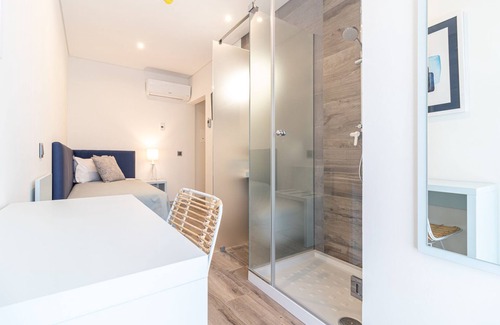 Se House | Avenue 41 Guest House