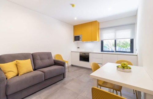 Se House | Avenue 41 Guest House