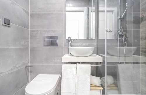 Se House | Avenue 41 Guest House