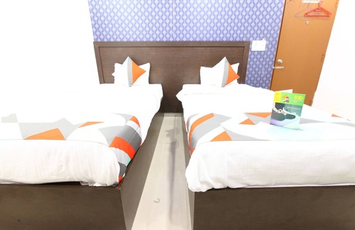 Pulikeshi Nagar Hotel | Avenue Inn