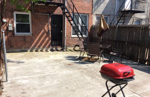 Canarsie House | Avenue L, Home away from Home