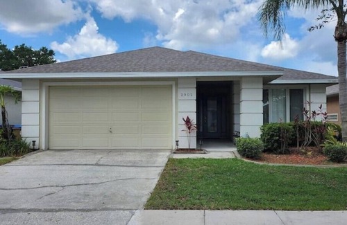 Sunset Lakes House | AVH2902slb 3/2.5 with lake view