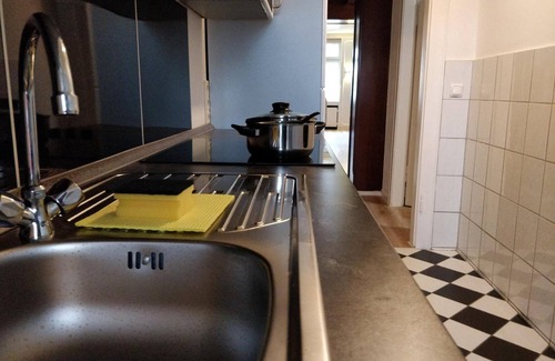 Dusseldorf Old Town Hotel | AVI City Burgplatz Apartments