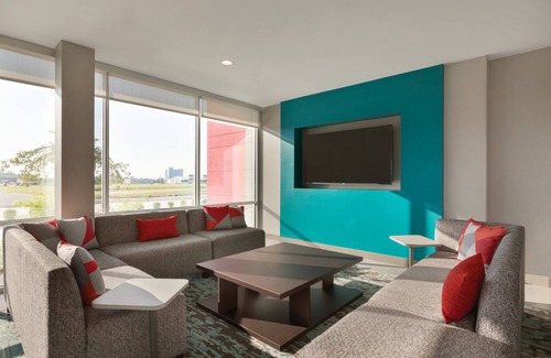 Fort Worth Hotel | avid hotel Fort Worth Downtown by IHG