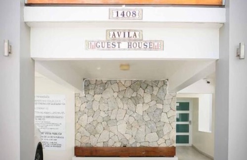 Santurce Apartment | Avila Guesthouse