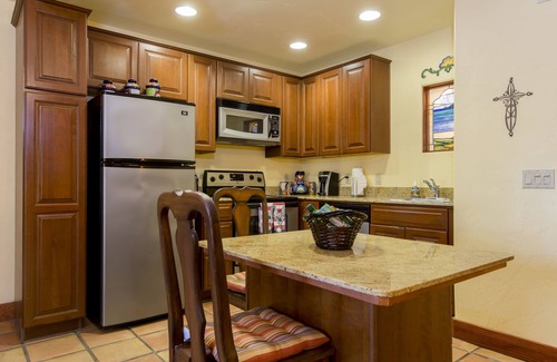 Avila Beach Hotel | Avila La Fonda Hotel
