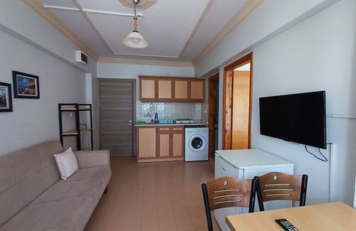 Icmeler Apartment | Avlu 2 Apart