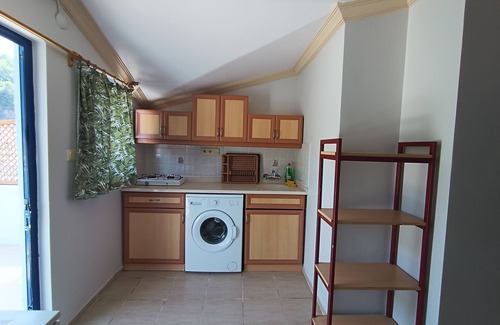Icmeler Apartment | Avlu 2 Apart