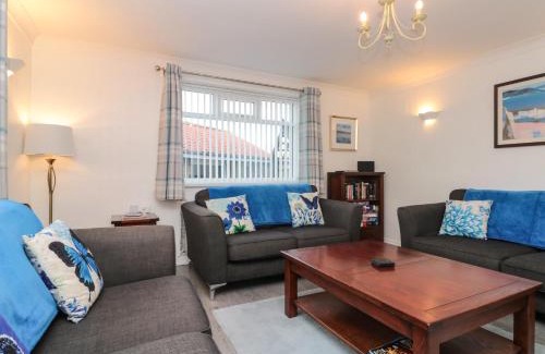 Hawsker House | Avon Croft Cottage