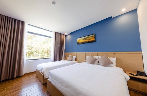 Hue Hotel | Avon Hotel