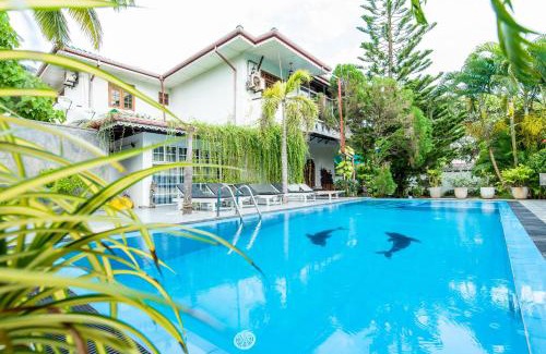 Hikkaduwa Hotel | Avon Villa