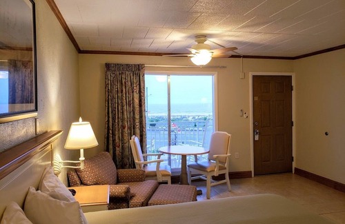 Cape May Hotel | Avondale by the Sea Motel