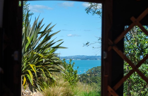 Palm Beach RV Rental | Awaawa Yurts - Rangi Yurt