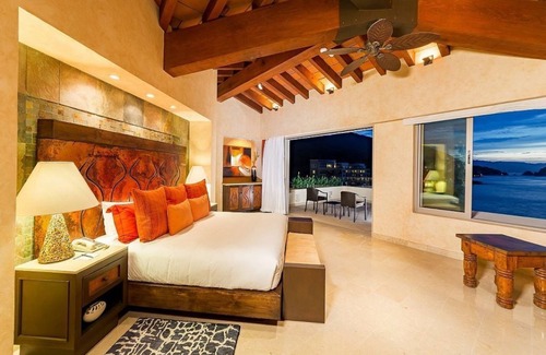 South Shore Hotel Area Resort | Award Winning 3-BR PH Prime Oceanfront at Garza Blanca Resort W/Butler & Chef