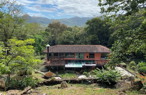 El Valle de Anton House | Award-Winning Estate in Anton Valley: 7.4 Acres of Private Tropical Gardens