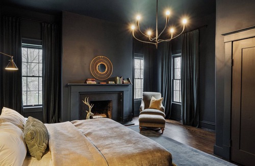 Eastwood House | Award-Winning Haunted Horse Country Estate