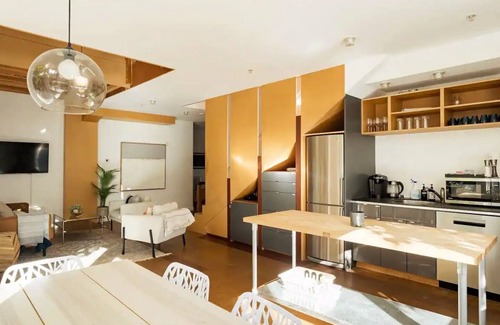 Central District House | Award-winning Urban Eco Loft in Central Seattle