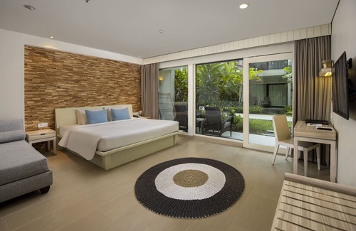 Legian Hotel | Away Bali Legian Camakila