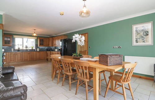 Rhoshirwaun Cottage | Awel Y Grug