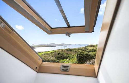 St Brides House | Awel y Môr - 3 Bedroom Cottage - Whitesands