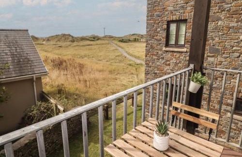 Burry Port Apartment | Awel y Môr