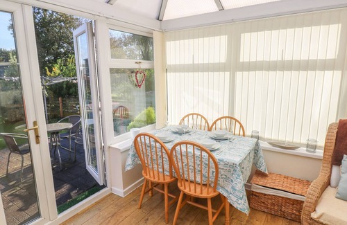 Burry Port Cottage | AWEL Y MÔR, pet friendly, country holiday cottage in Burry Port