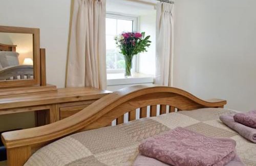 Tregaron House | Awel Yr Mynydd