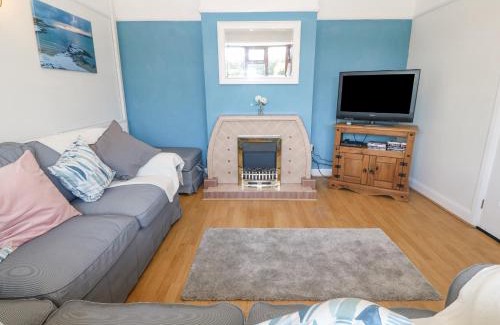 Elim House | Awelfryn