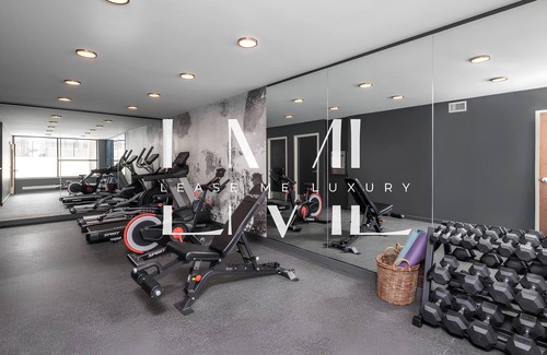 University Circle Apartment | Awesome 2-bedroom apartment in Cleveland with AC, WiFi, fitness room