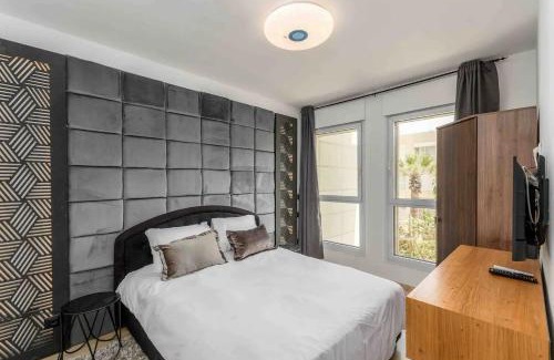 Herzliya Pituach Apartment | Awesome 2BR/2Bath with Pool and Gym