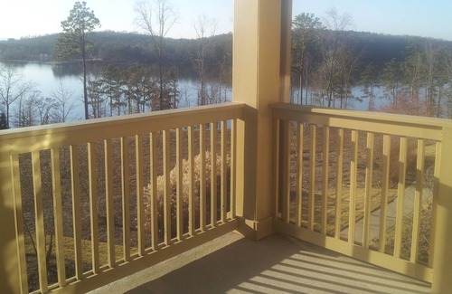 Talladega Condo | Awesome 3 Bedroom, 2 Bath, Lakefront Condo