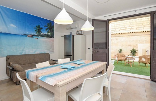 Caucana-finaiti-casuzze-finaiti Nord Apartment | Awesome apartment in Caucana