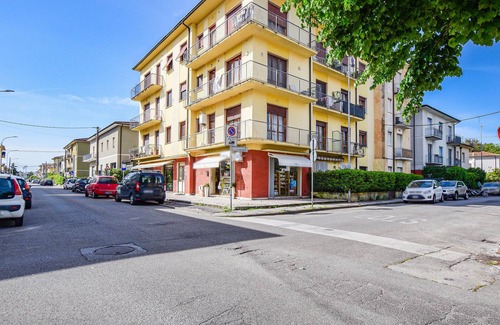 Ex Campo d'Aviazione Apartment | Awesome apartment in Viareggio