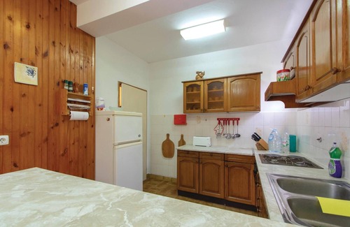 Kneza Apartment | Awesome apartment in Racisce with WiFi
