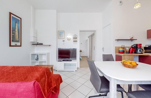 Royan Apartment | Awesome apartment in Royan with Wi-Fi